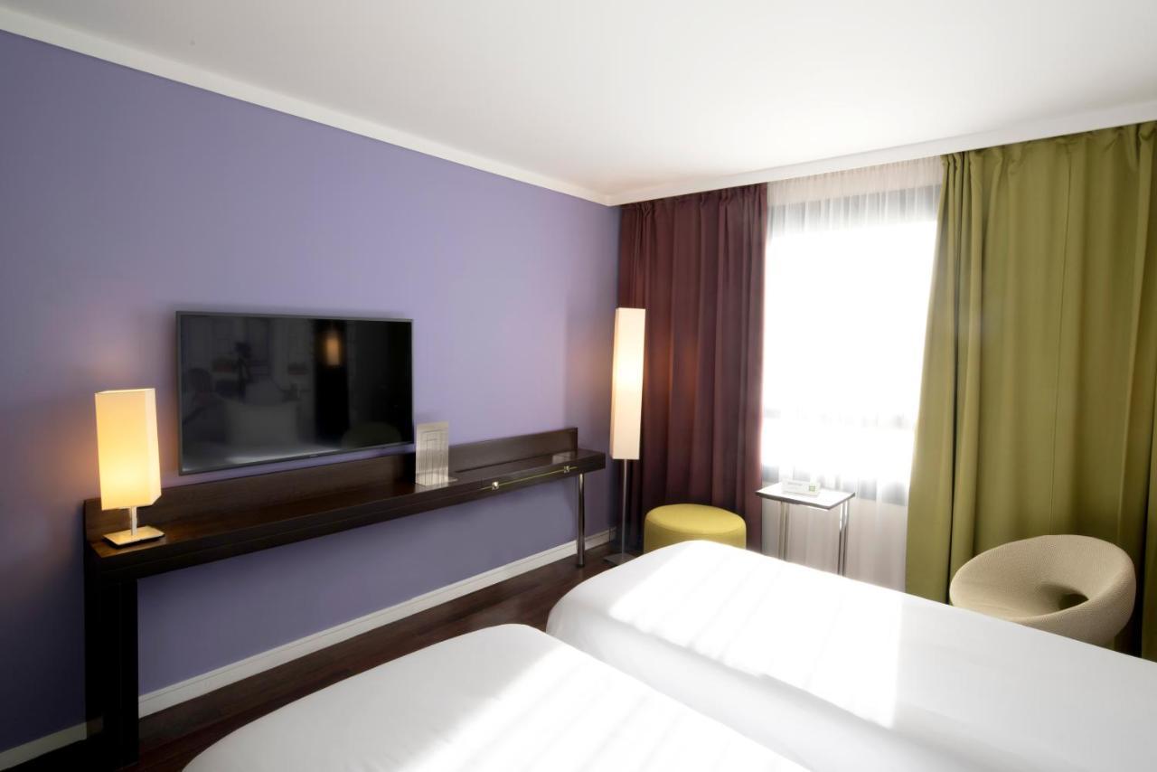 Ibis Styles Evry And Events Courcouronnes