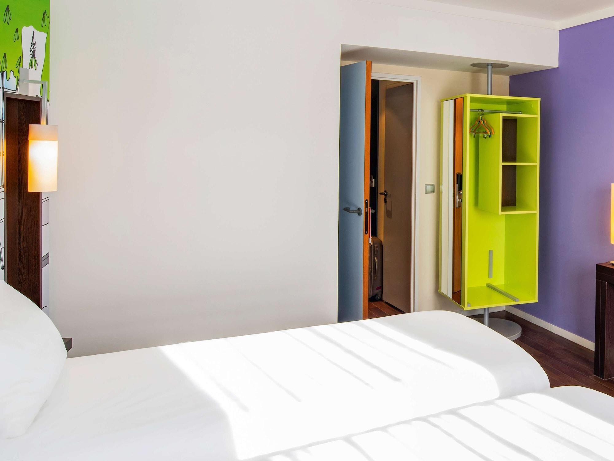 Hotel Ibis Styles Evry And Events