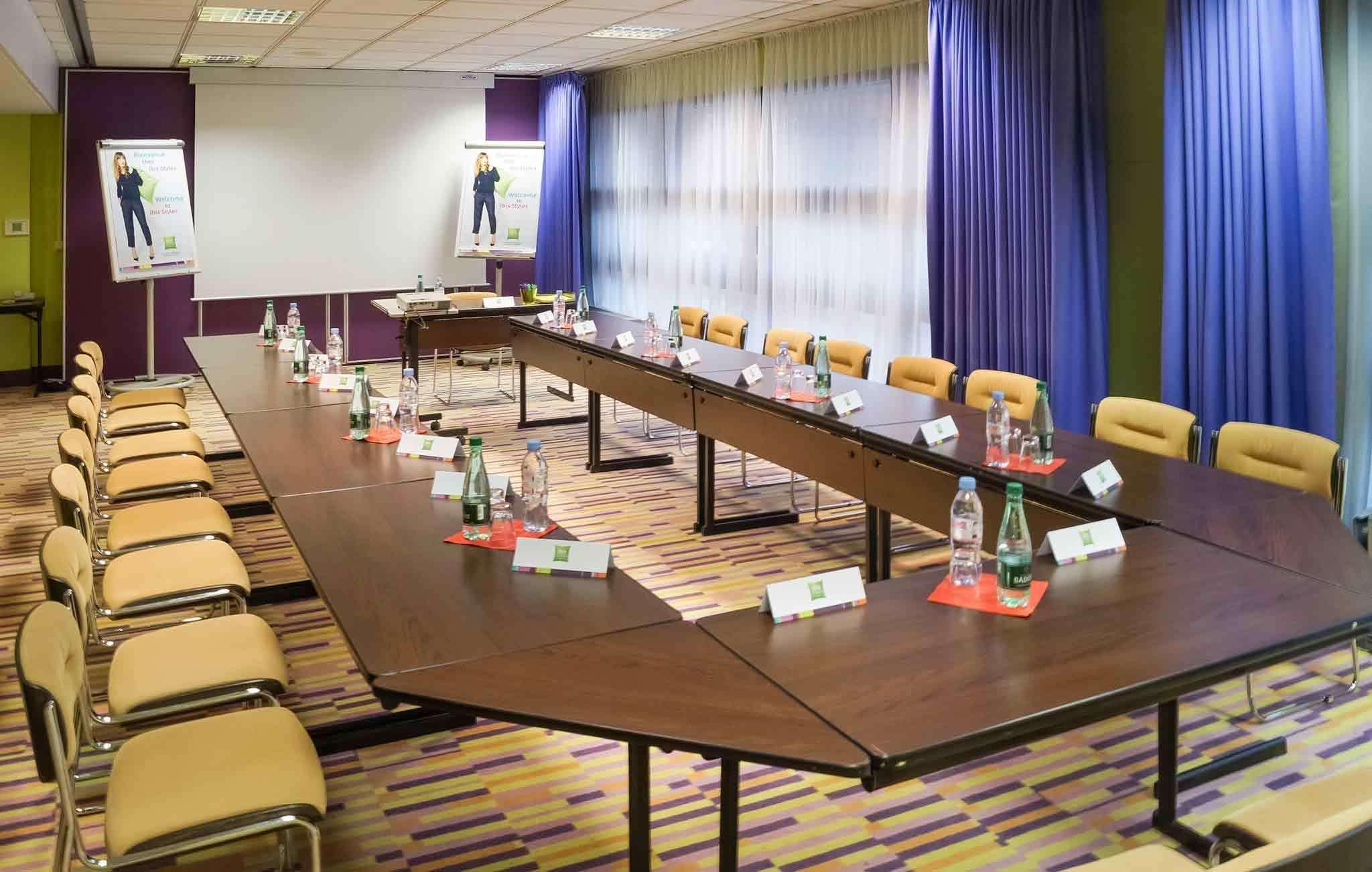 Ibis Styles Evry And Events
