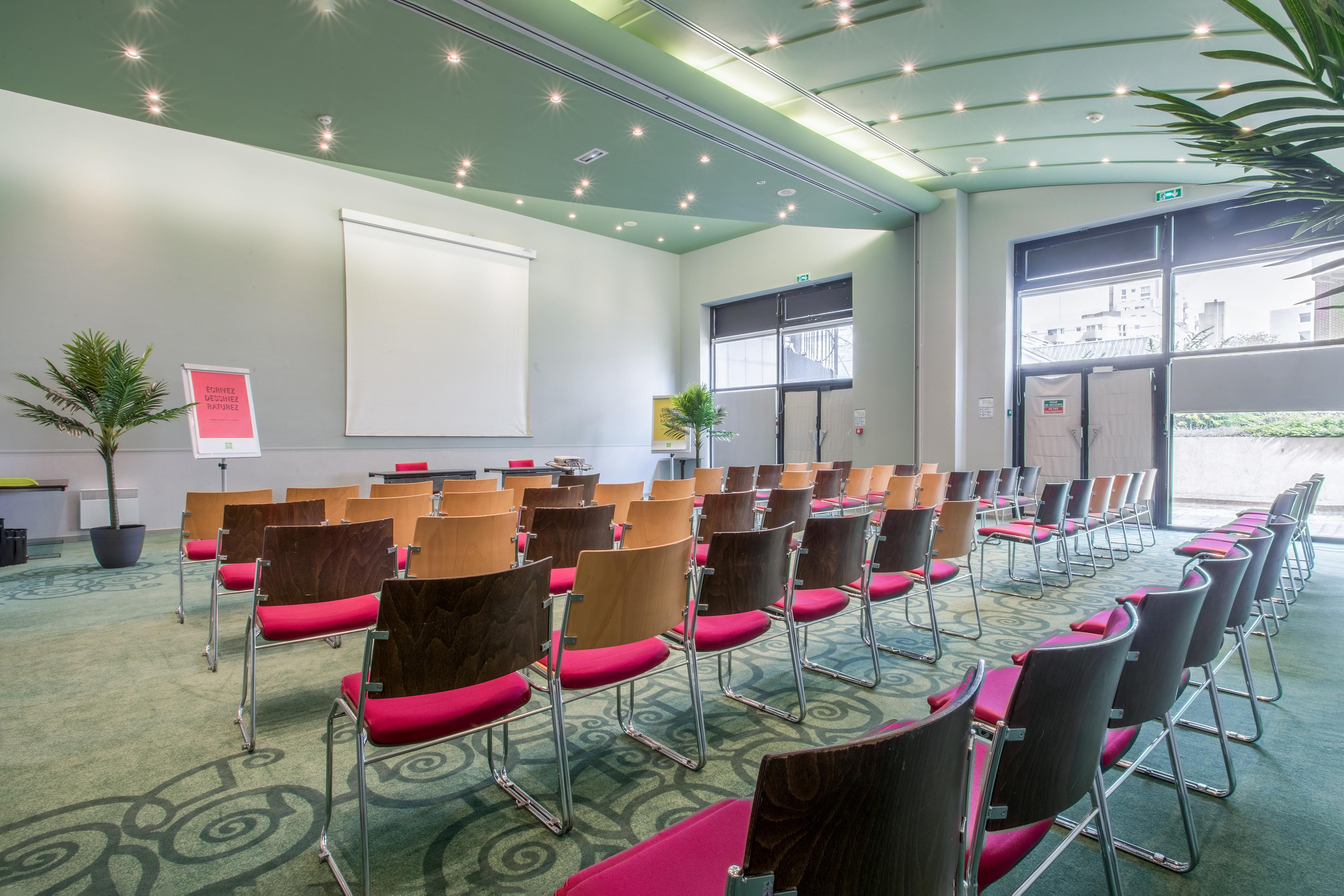 Ibis Styles Evry And Events Hotel