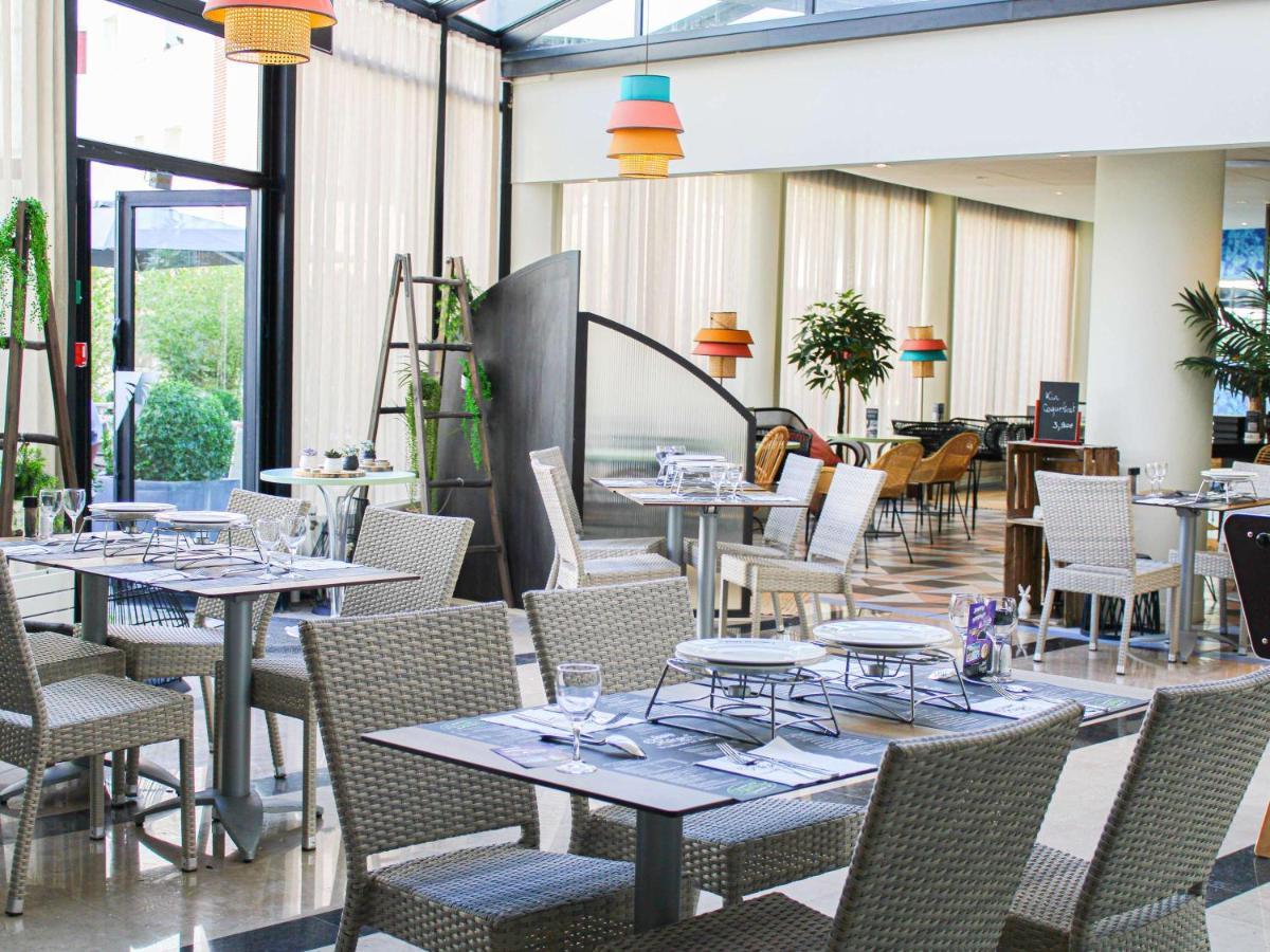 Ibis Styles Evry And Events 3* Courcouronnes