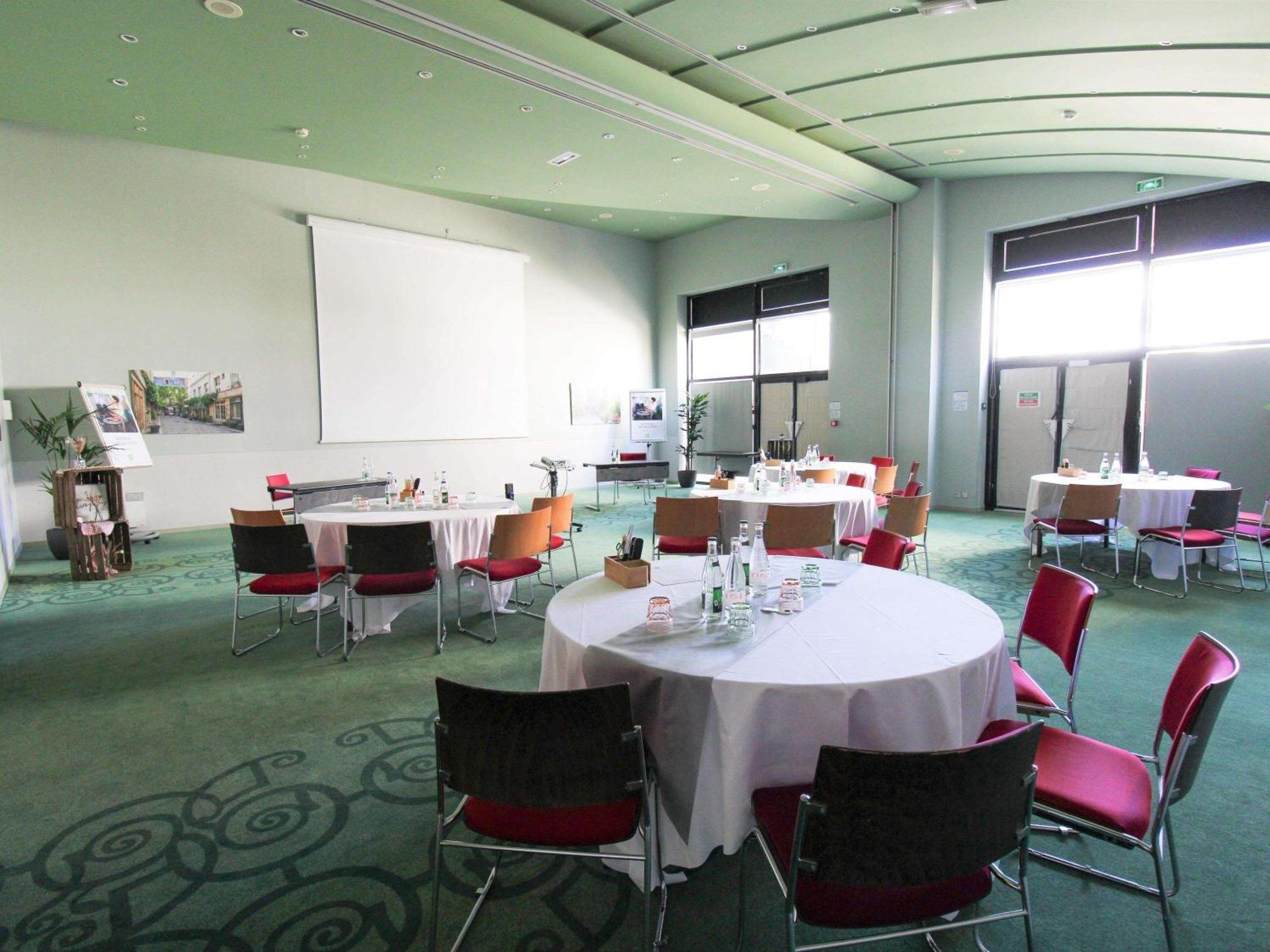 Ibis Styles Evry And Events Hotel