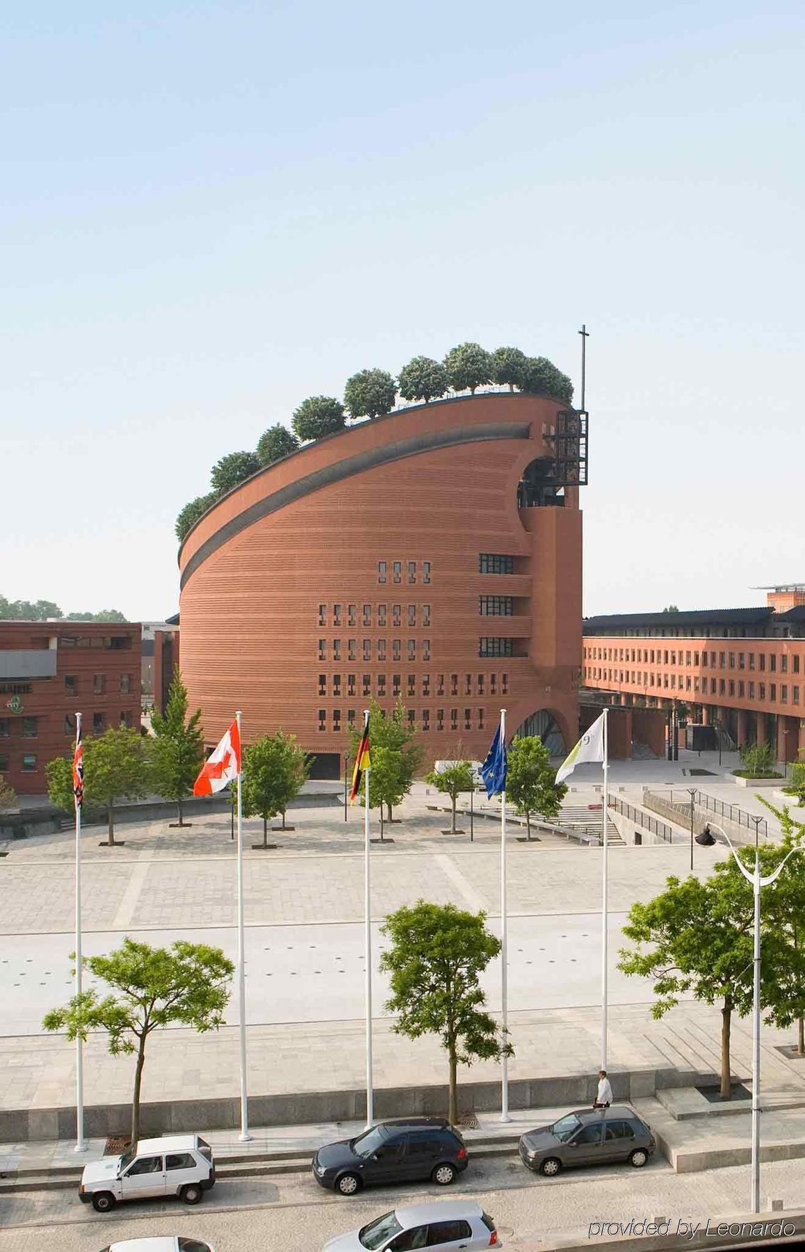 Ibis Styles Evry And Events 3*
